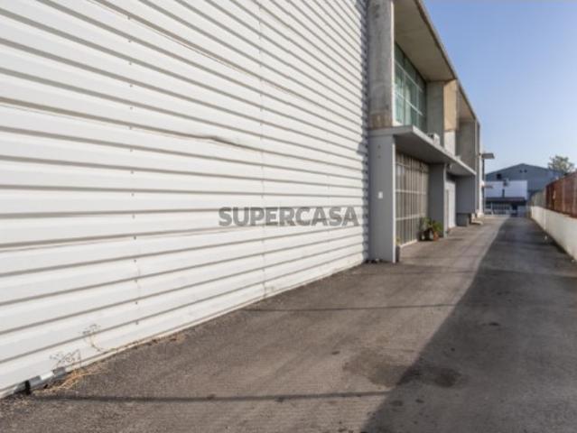 Armazém venda em Seixal, Setúbal