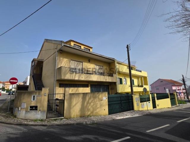 Armazém venda em Bairro dos Quatro, Odivelas