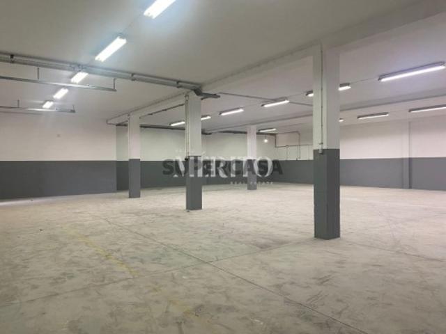 Armazém venda em Gavião, Braga