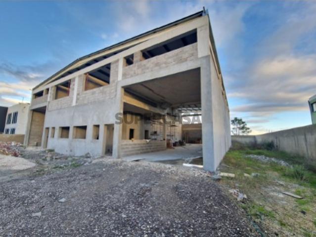 Armazém venda em Seixal, Setúbal