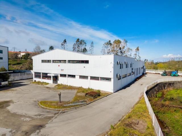 Armazém venda em Picassinos, Marinha Grande