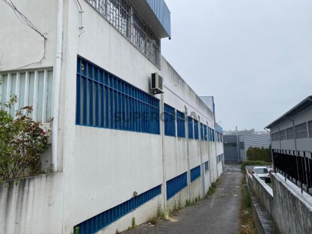 Armazém venda em São João Da Madeira, Aveiro