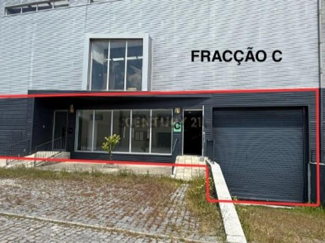 Armazém venda em Santo Tirso, Porto
