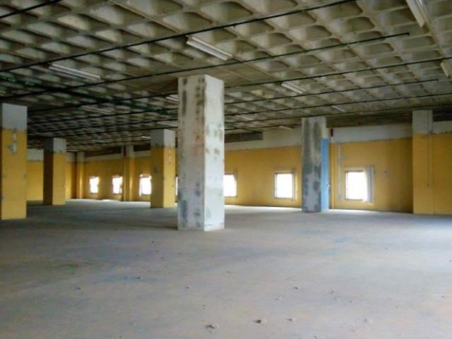 Armazém alugar em Poço do Bispo, Lisboa