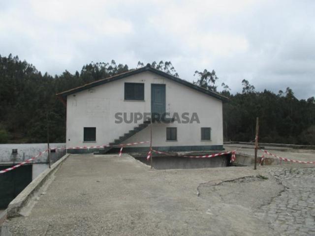 Armazém venda em Alvaiázere, Leiria