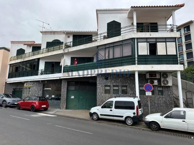 Armazém alugar em Câmara De Lobos, Ilha Da Madeira