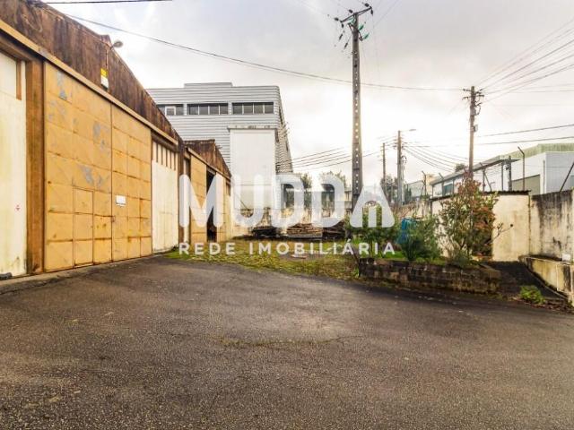 Armazém alugar em Santa Maria Da Feira