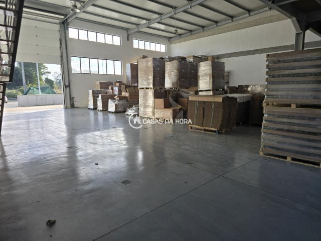 Armazém alugar em Modivas, Vila Do Conde