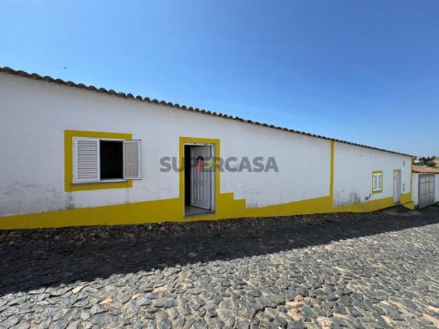 Armazém venda em Santa Vitória e Mombeja, Beja