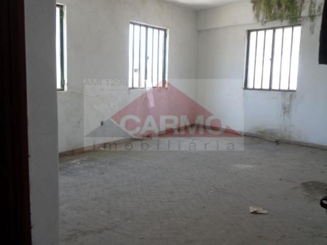 Armazém alugar em Seixalinho, Montijo