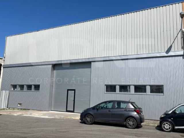 Armazém alugar em Maia, Vila Nova da Telha