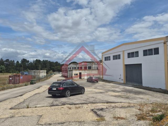 Armazém alugar em Palmela, Setúbal