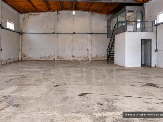 Armazém venda em Malveira e São Miguel de Alcainça, Mafra