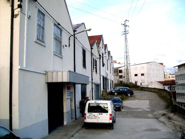 Armazém alugar em Gondomar, Castanheira