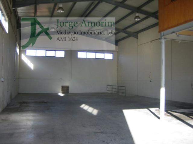 Armazém alugar em Vila Nova De Gaia, Porto