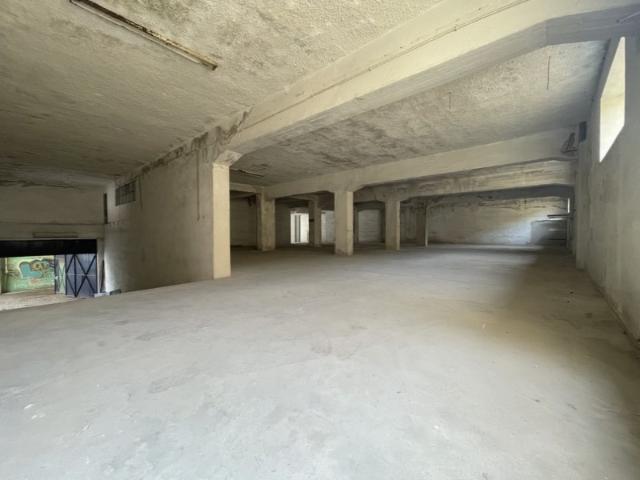 Armazém alugar em Bairro 25 de Abril, Alto Do Seixalinho