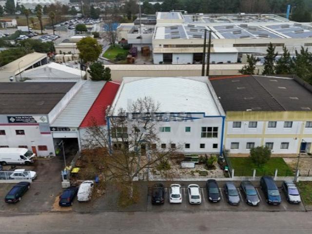 Armazém venda em Seixal