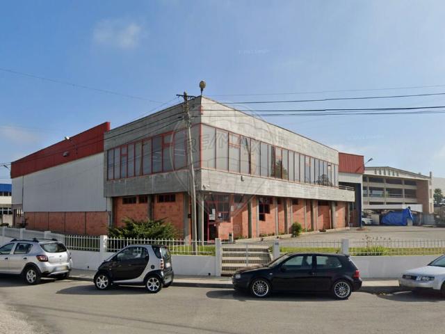 Armazém alugar em Aveiro, Urgueiras