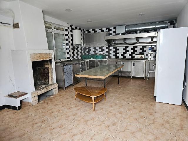 Armazém alugar em Bairro da Codivel, Odivelas