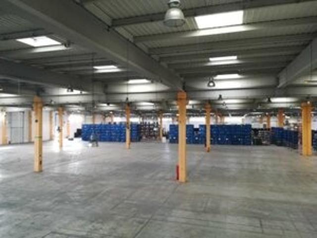 Armazém alugar em Palmela, Setúbal