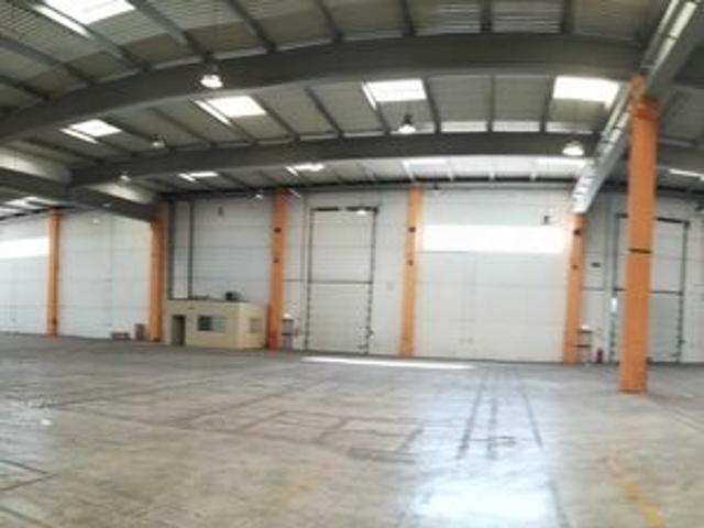 Armazém alugar em Palmela, Setúbal