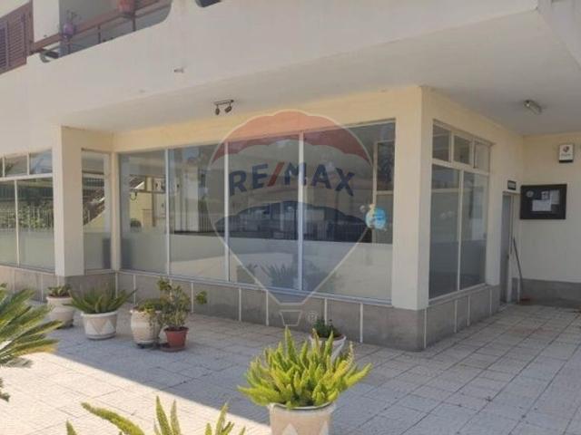 Armazém alugar em Braga