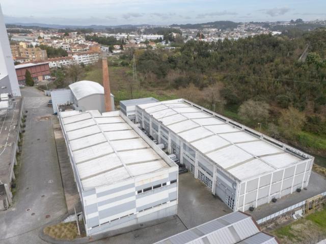 Armazém alugar em Maia, Gueifães