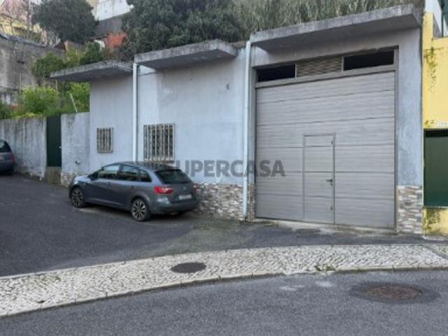 Armazém venda em Santiago Dos Velhos, Lisboa