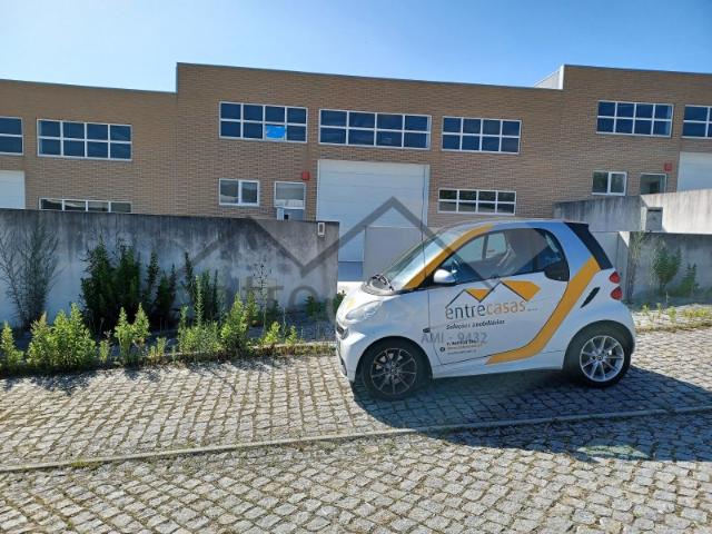 Armazém venda em Arcozelo, Braga