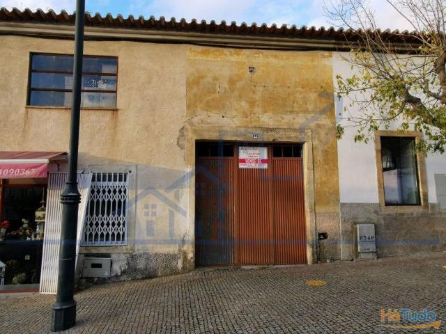 Armazém venda em Torre De Moncorvo, Bragança