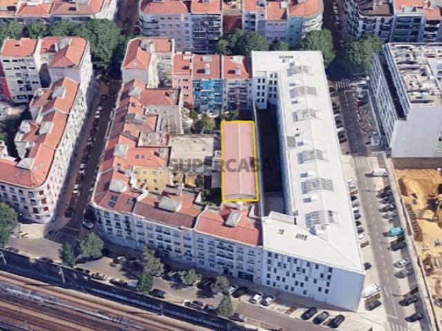 Terreno venda em Lisboa
