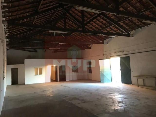 Loja venda em Cabeço da Câmara, Loulé