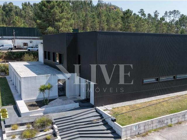Armazém venda em Bodiosa-a-Nova, Viseu