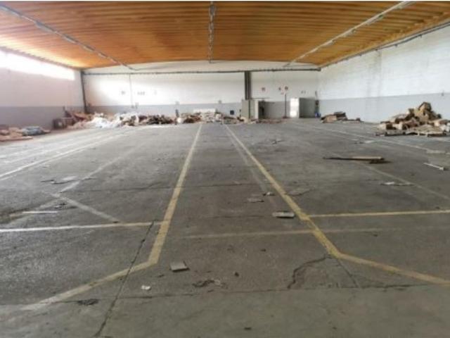 Armazém venda em Muge, Muge