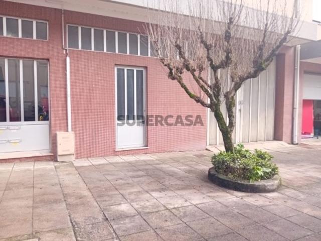 Armazém venda em Arcozelo, Braga