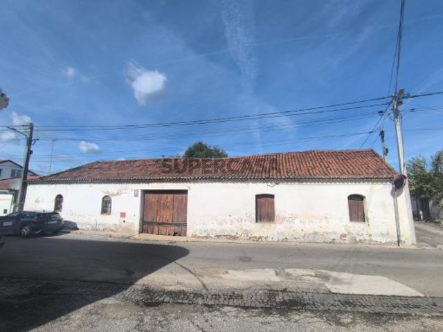 Armazém venda em Abrantes, Santarém