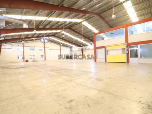 Armazém venda em Salvaterra De Magos, Santarém