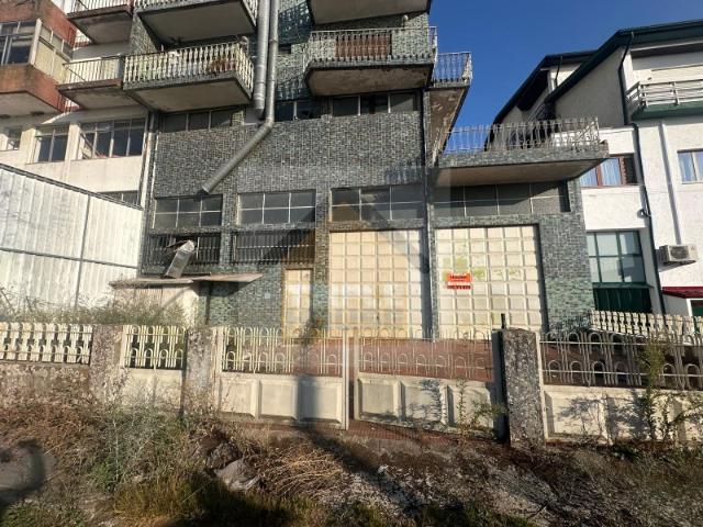 Armazém alugar em Milhundos, Penafiel