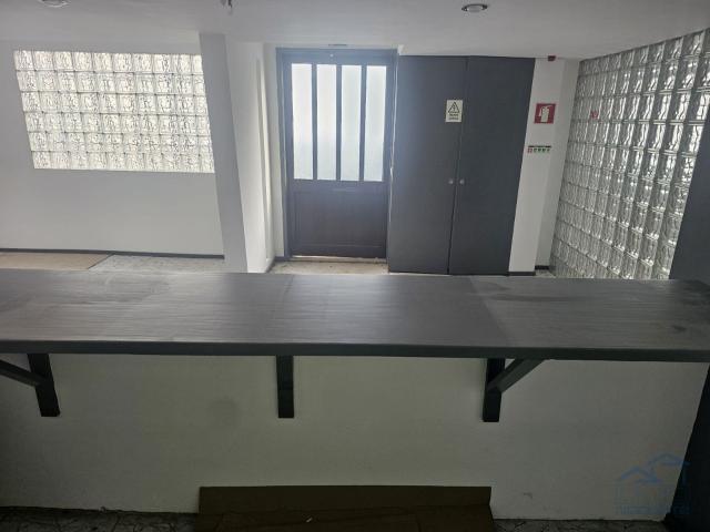 Armazém alugar em Matosinhos, Guarda