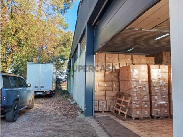 Armazém venda em Santo Tirso, Porto