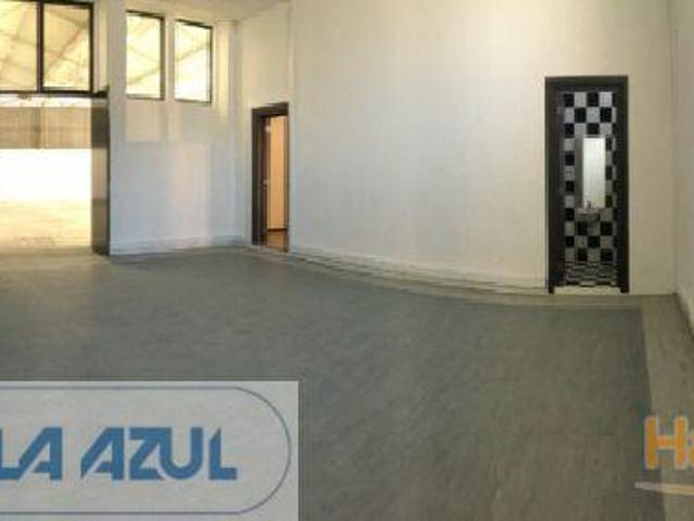 Armazém alugar em Porto