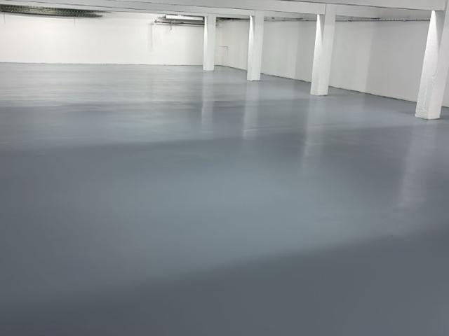 Armazém alugar em Porto