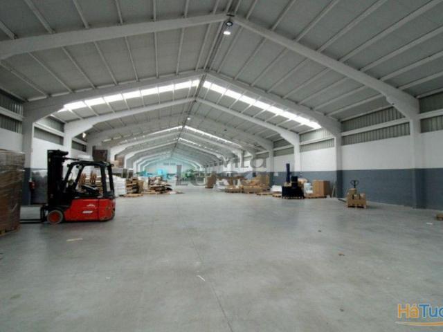 Armazém alugar em Santa Maria Da Feira, Aveiro