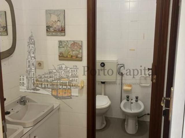 Armazém alugar em Matosinhos, Moalde