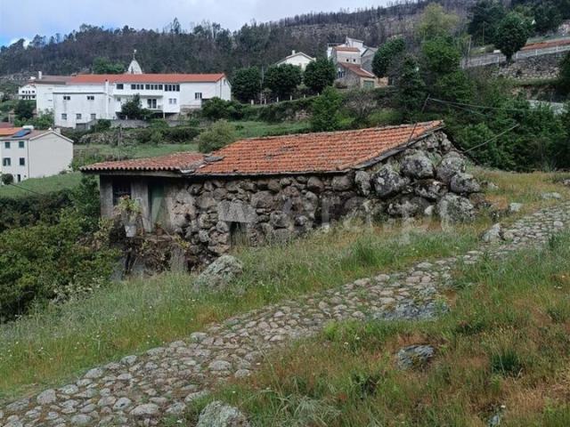 Armazém venda em Guarda, Seia