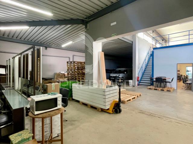 Armazém venda em Seixal, Arrentela