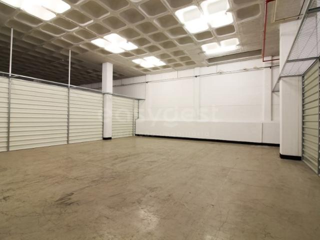 Armazém alugar em Moita, Alhos Vedros