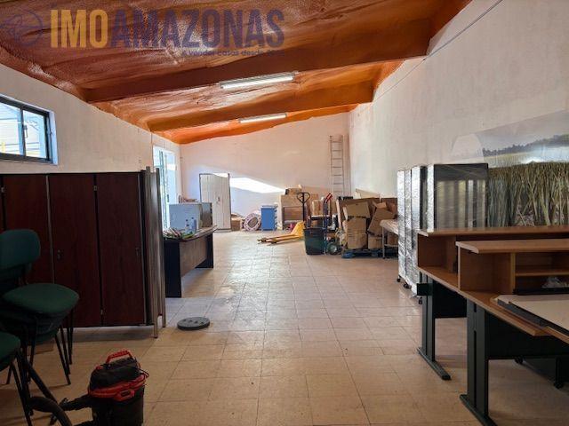 Armazém alugar em Faro, Benagaia
