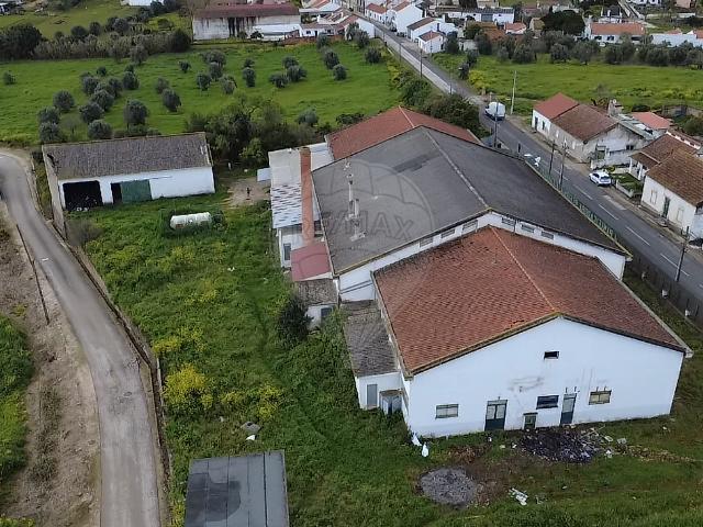 Armazém venda em Santarém
