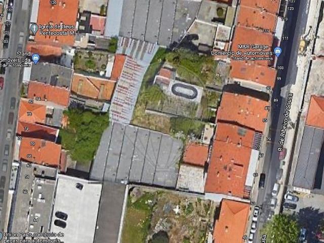 Armazém alugar em Porto, Cedofeita